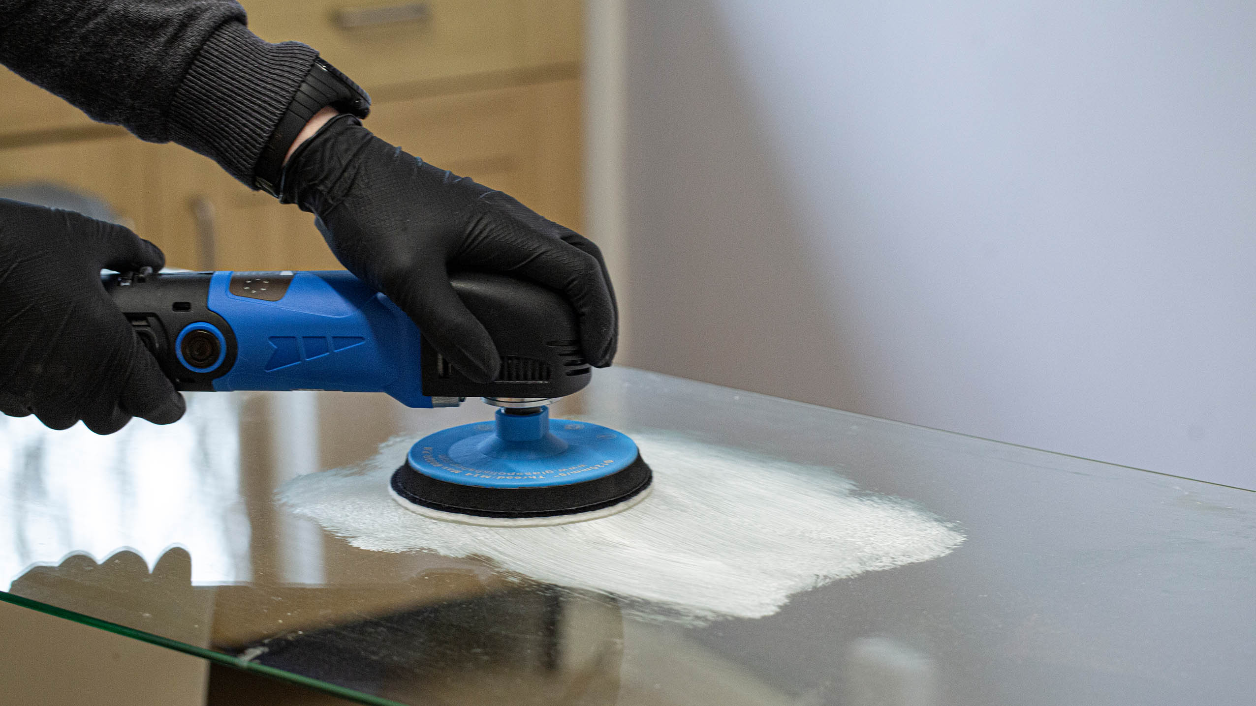 PRO Glass Polishing Kit With Polisher