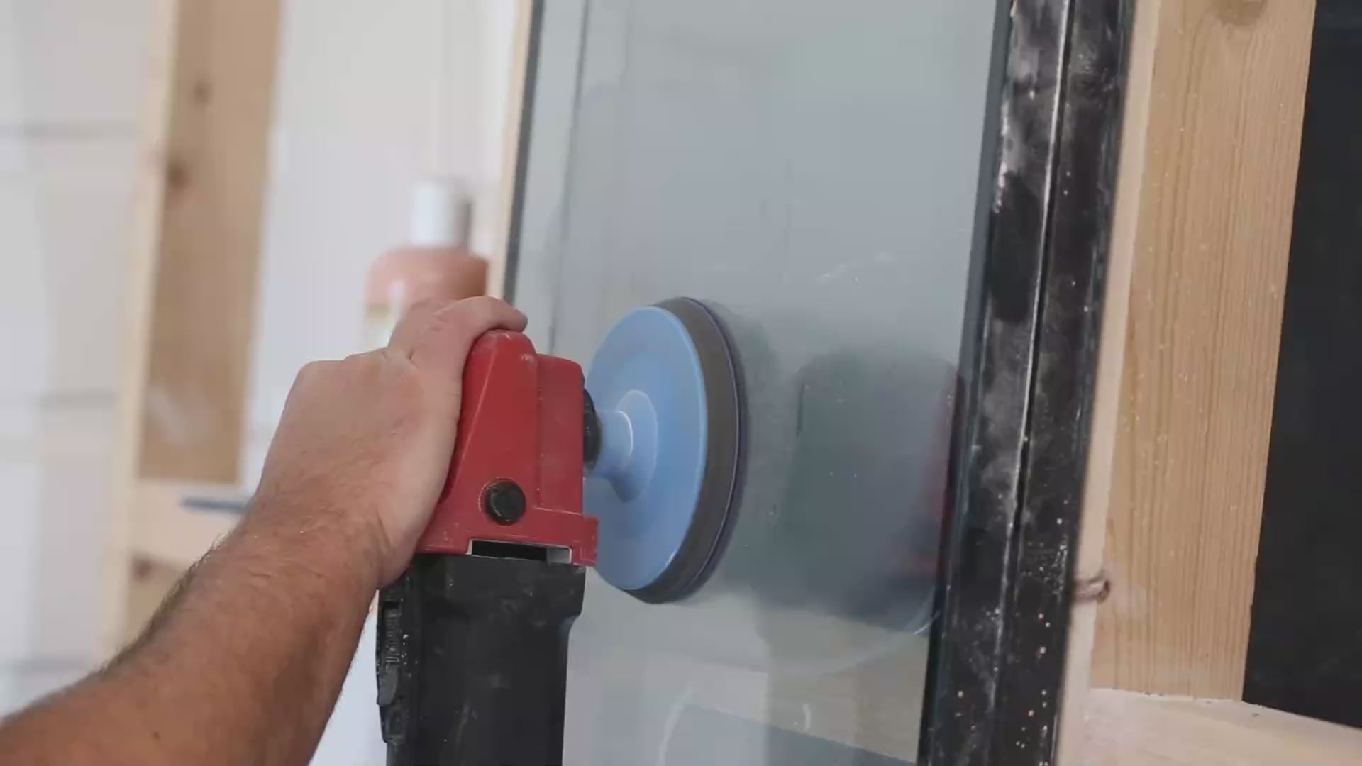 PRO Glass Scratch Removal System with FLEX Polisher